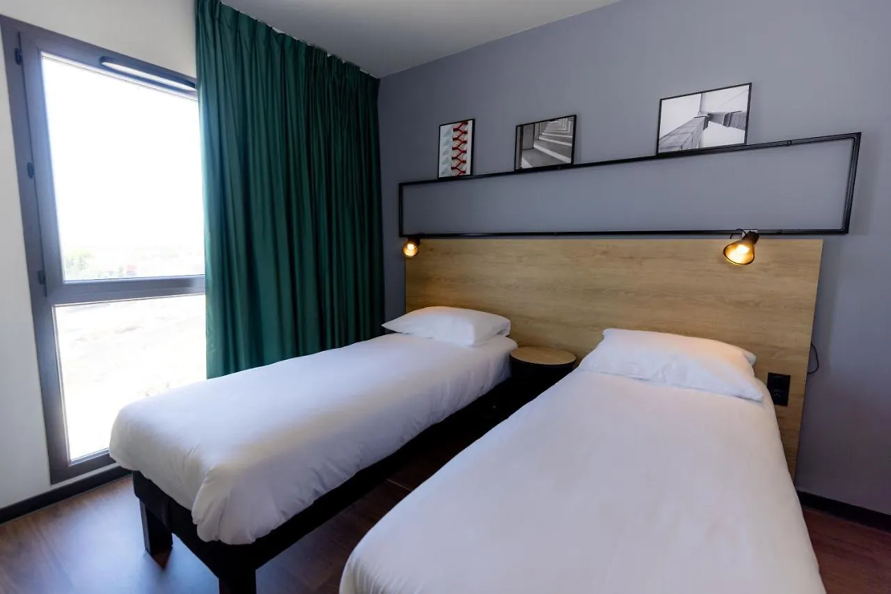 Hotel Ibis Marseille Marignane Technopole