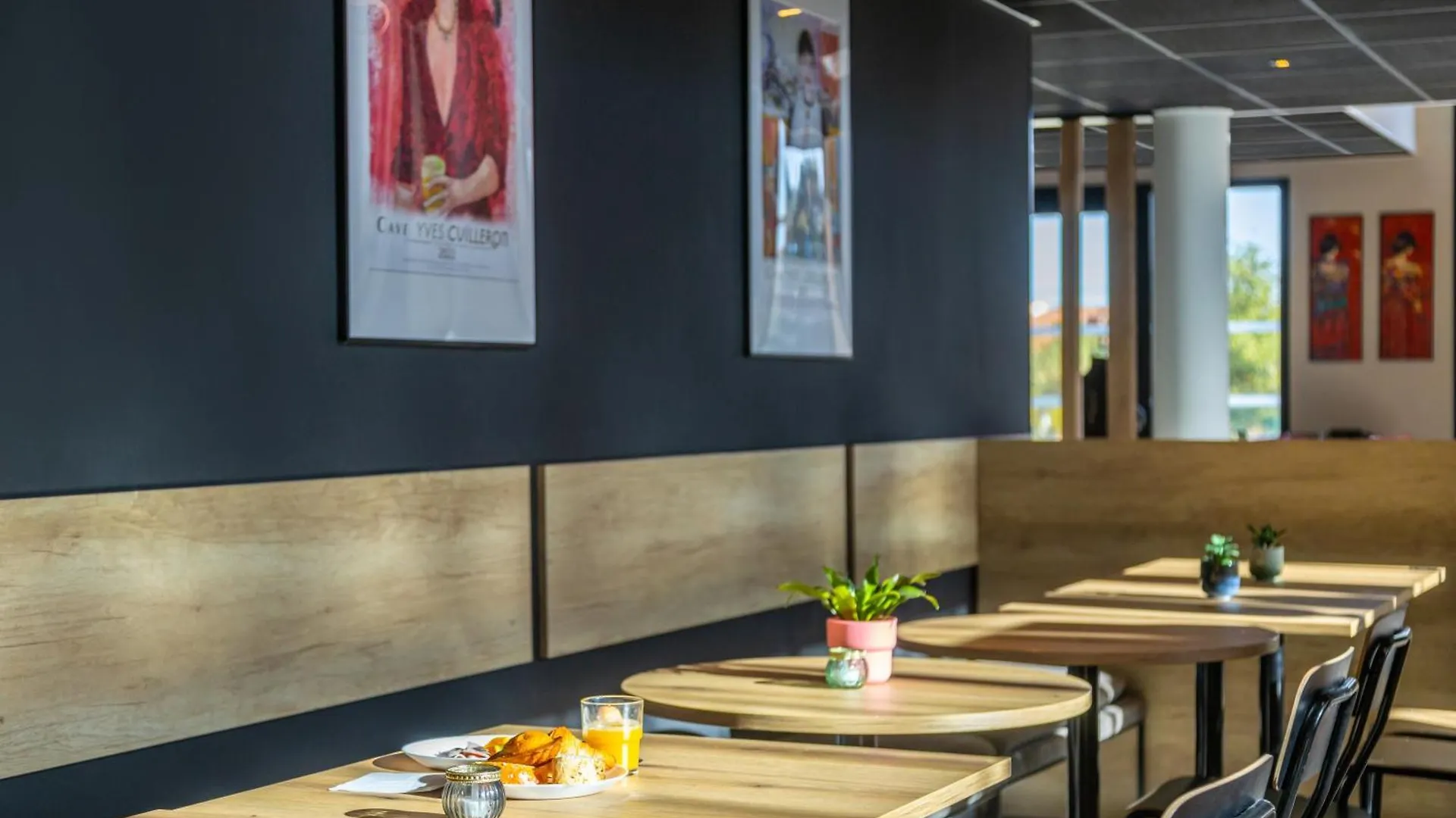 Hotel Ibis Marseille Marignane Technopole